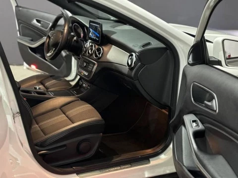 Mercedes-Benz Clase GLA GLA 180 Urban