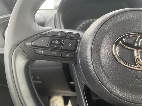 Toyota Aygo X Cross  1.0 VVTI 72CV Play