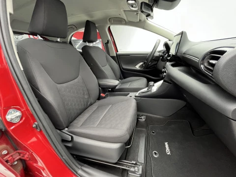 Toyota Yaris 1.5 120H Active Plus