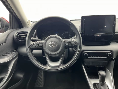 Toyota Yaris 1.5 120H Active Plus