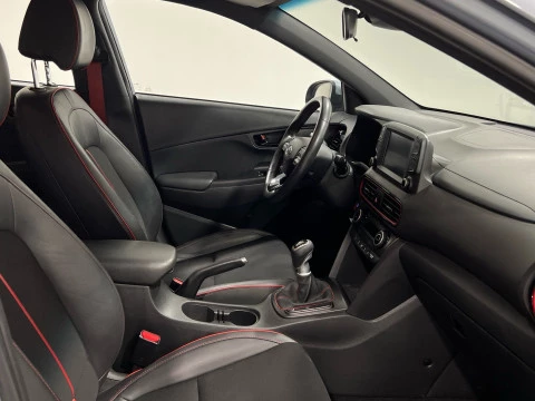 Hyundai Kona 1.0 TGDI Tecno Red 4X2