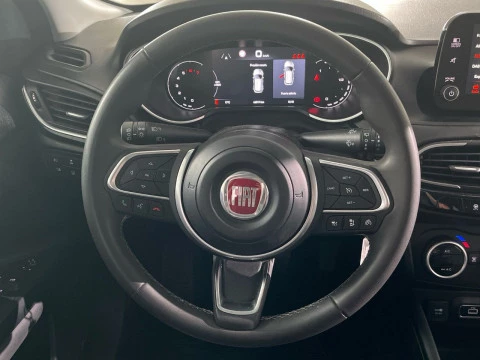 Fiat Tipo SW Cross 1.0 74kW (100CV)