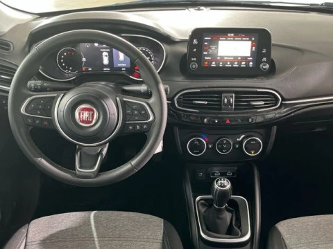 Fiat Tipo Cross 1.0 74kW (100CV)