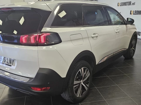 Peugeot 5008 1.2 PureTech 96KW S&S Allure EAT8