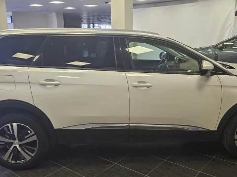 Peugeot 5008 1.2 PureTech 96KW S&S Allure EAT8