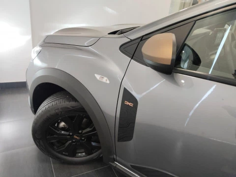 Dacia Jogger Extreme HYBRID 105kW (140CV) 7 plazas