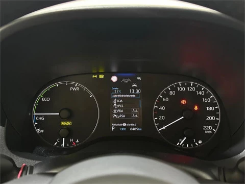 Toyota Yaris ACTIVE PLUS