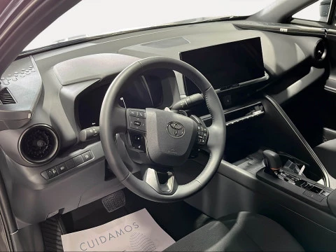 Toyota C-HR 1.8 Advance Hybrid 140