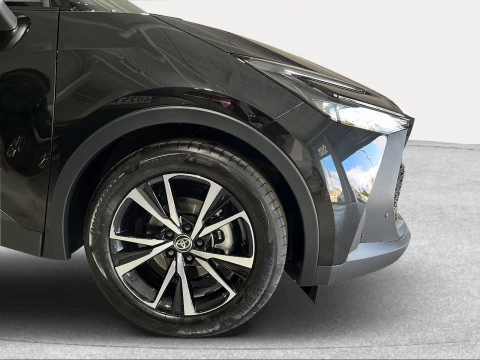 Toyota C-HR 1.8 Advance Hybrid 140