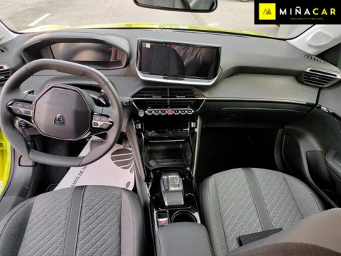 Peugeot 208 Allure HYBRID 100 eDCS6