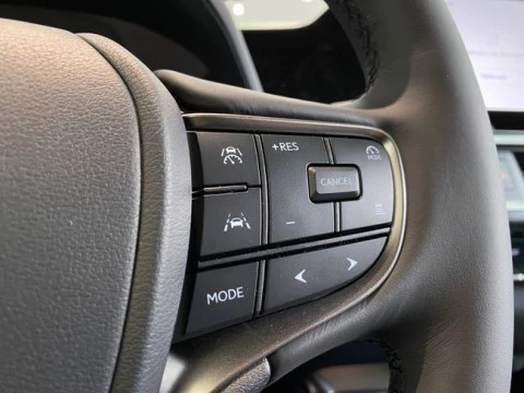 Lexus UX 2.0 300h UX Plus