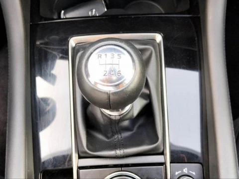 Mazda 3 2.5L E-SKY G MHEV Prime-line 103 kW (140 CV)