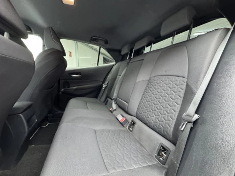 Toyota Corolla 1.8 125H ACTIVE TECH E-CVT