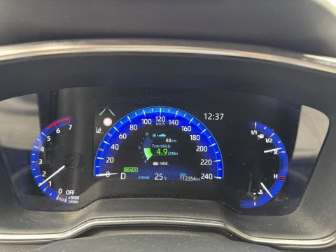 Toyota Corolla 1.8 125H ACTIVE TECH E-CVT