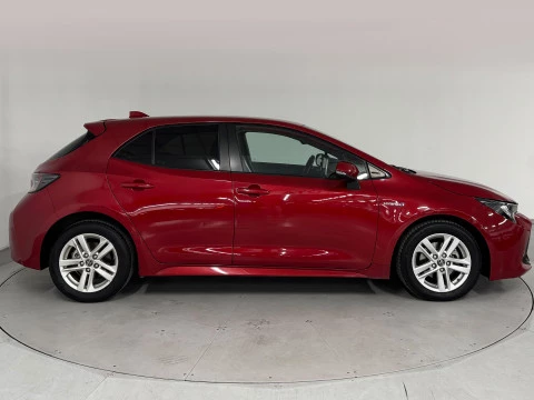 Toyota Corolla 1.8 125H ACTIVE TECH E-CVT