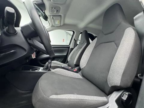 Toyota Aygo X Cross 1.0 VVT-I 72CV Play