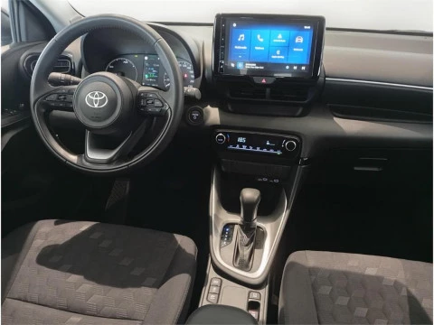 Toyota Yaris 120H 1.5 Active Plus