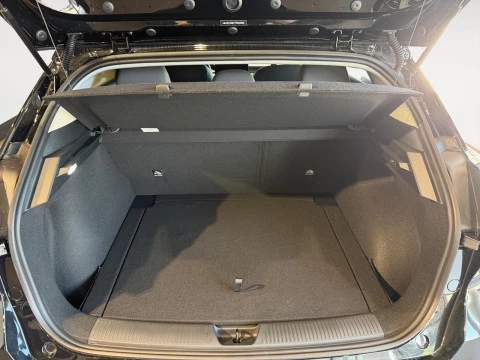 MG4 64kWh Luxury