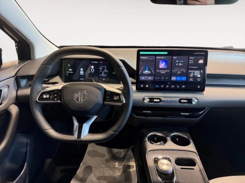 MG4 64kWh Luxury