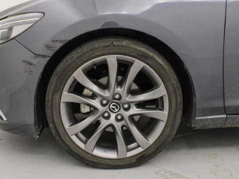 Mazda6 2.5 GE 192 LUX. + PR. (W) + TR. + SR AT 192 4P