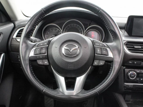 Mazda6 2.5 GE 192 LUX. + PR. (W) + TR. + SR AT 192 4P