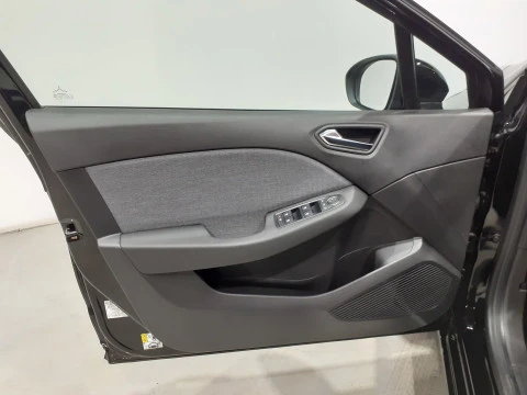 Renault Clio  E-TECH Full Hybrid Techno 105kW