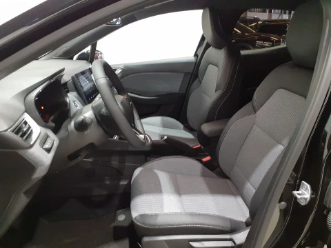 Renault Clio  E-TECH Full Hybrid Techno 105kW