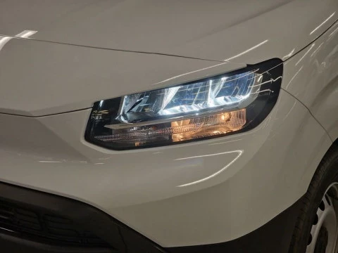 Toyota Proace City Verso Family EV L1 50kWh 136CV Active