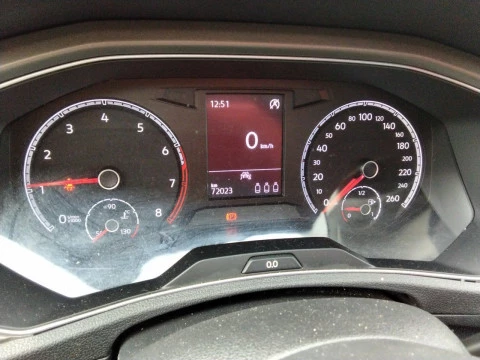 Volkswagen T-Roc Advance R-Line 1.0 TSI 81kW (110CV)