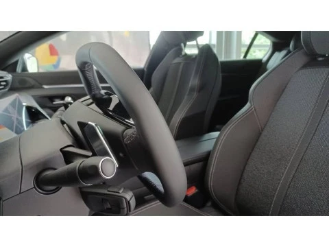 Peugeot 508 5P Allure BlueHDi 130 S&S EAT8