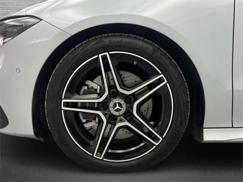 Mercedes-Benz CLA 220 d Coupé