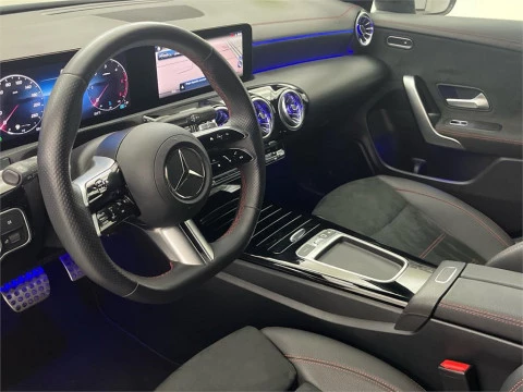 Mercedes-Benz CLA 220 d Coupé