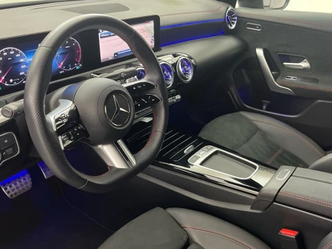 Mercedes-Benz CLA 220 d Coupé