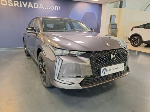 DS 4 E-TENSE 225 PERFORMANCE LINE +