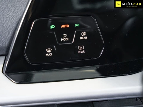 Volkswagen Golf 2.0 TDI 85 kW (115 CV) DSG