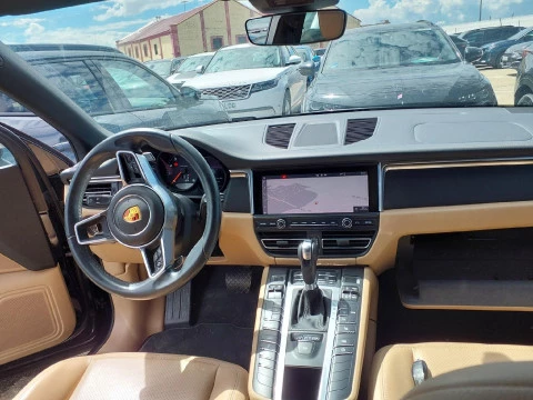 Porsche Macan Macan