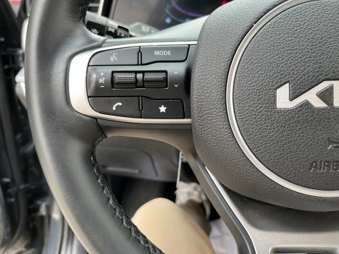 Kia Sportage 1.6 T-GDi MHEV 118kW (160CV) Drive 17