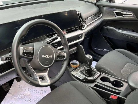 Kia Sportage 1.6 T-GDi MHEV 118kW (160CV) Drive 17