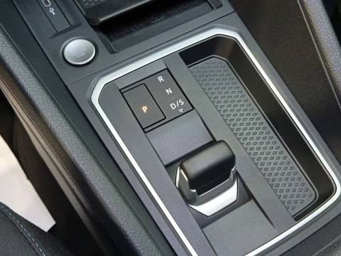 Ford Grand Tourneo Connect 1.5 Ecoboost PHEV Active Auto