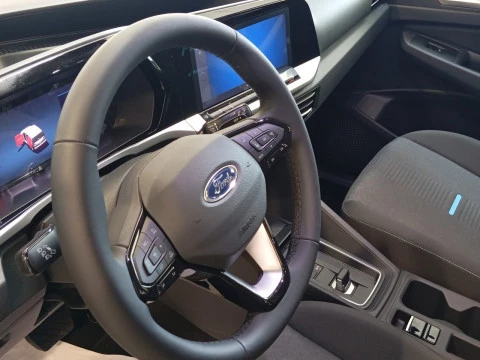 Ford Grand Tourneo Connect 1.5 Ecoboost PHEV Active Auto