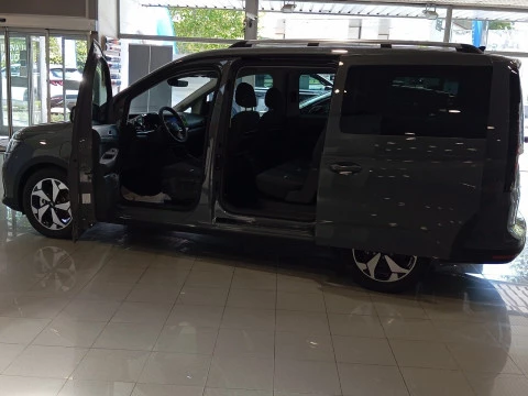 Ford Grand Tourneo Connect 1.5 Ecoboost PHEV Active Auto