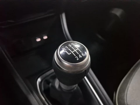 Renault Captur techno Eco-G 100cv (74 kW)