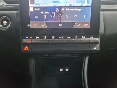 Renault Captur techno Eco-G 100cv (74 kW)