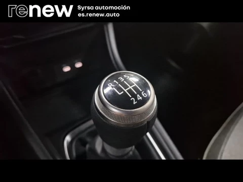 Renault Captur techno Eco-G 100cv (74 kW)