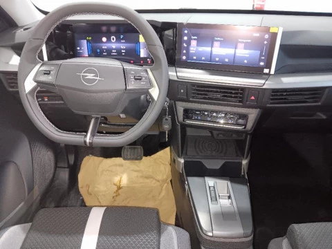 Opel Frontera 1.2T XHT HYBRID 145CV GS EDCT 5P