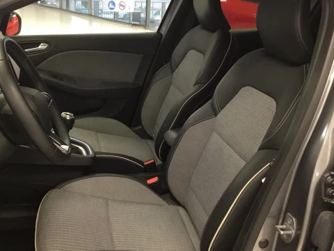 Renault Clio   TCe Techno 67kW