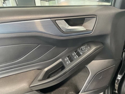 Ford Focus 1.0 Ecoboost MHEV 114kW Active