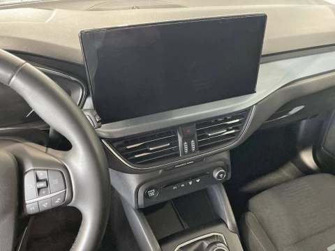 Ford Focus 1.0 Ecoboost MHEV 114kW Active