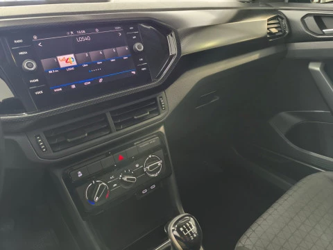 Volkswagen T-Cross Connect