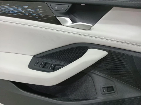 Volkswagen Passat Business 1.5 eTSI 110 kW (150 CV) DSG